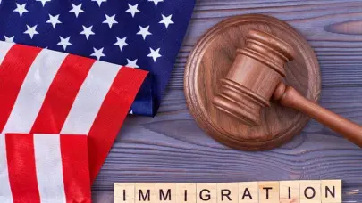 Un juez manda retomar el plan que asignaba abogados en audiencias de deportaciones en EEUU