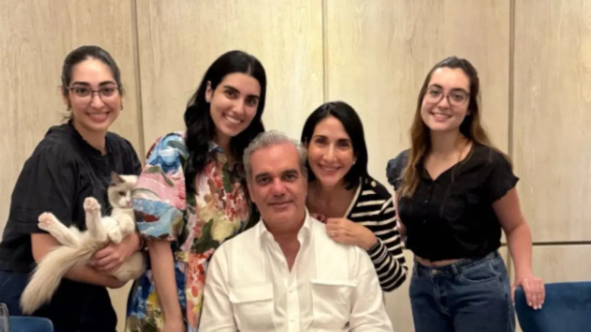 “Feliz cumpleaños mi amorzote; primera dama comparte emotivo mensaje por cumpleaños del presidente Abinader