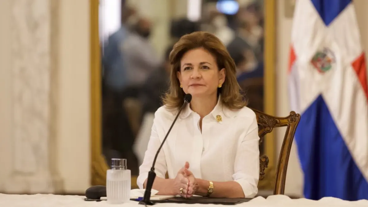 Raquel Peña:Cuando se reúnen buenos líderes, gana el país”