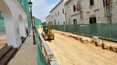 Ministerio de Turismo supervisa avances en Ciudad Colonial y advierte sanciones por retrasos en obras