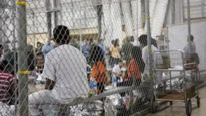 Suben un 111 % los migrantes detenidos en Florida tras el regreso de Trump, alerta HRW