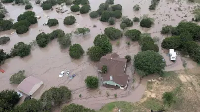 El n&uacute;mero de fallecidos en Texas por las inundaciones sube a 82
