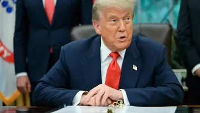 Les enseñaremos a huir de un caimán: Trump se mofa de migrantes en Alligator Alcatraz