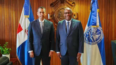 UASD e Indotel impulsan revoluci&oacute;n digital universitaria con licitaci&oacute;n de internet de alta velocidad