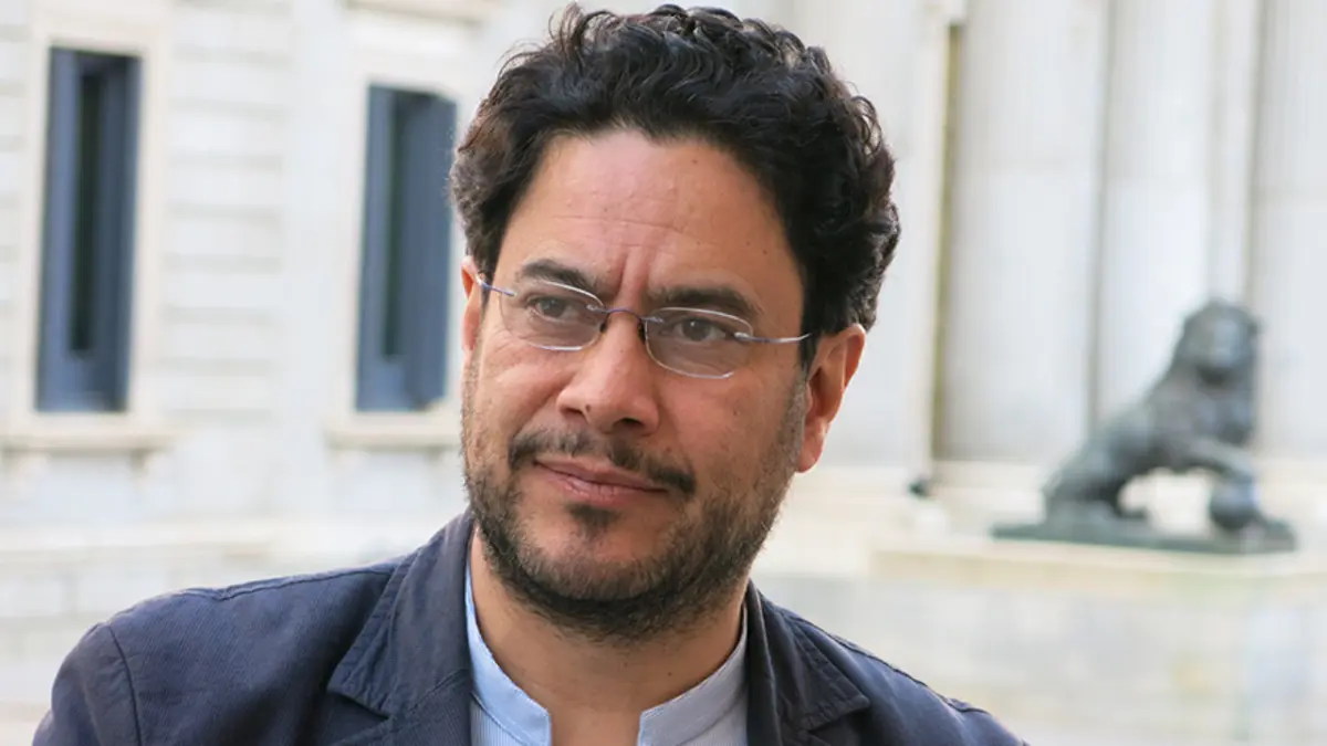 Cientos de entidades colombianas apoyan a senador víctima en el caso de expresidente Uribe