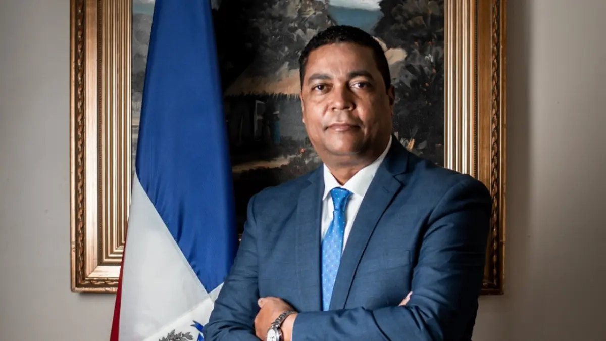 Víctor D’ Aza: “Me vi obligado a presentar mi candidatura”