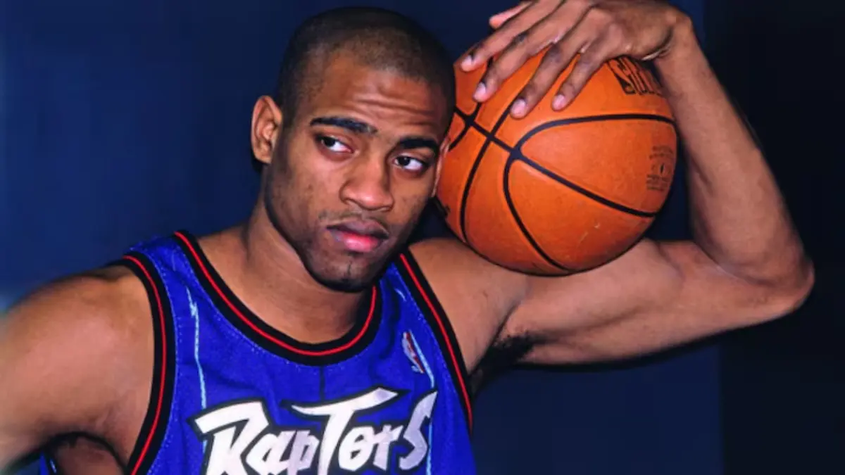 Vince Carter, leyenda de la NBA, busca ser más influyente como dueño de los Buffalo Bills