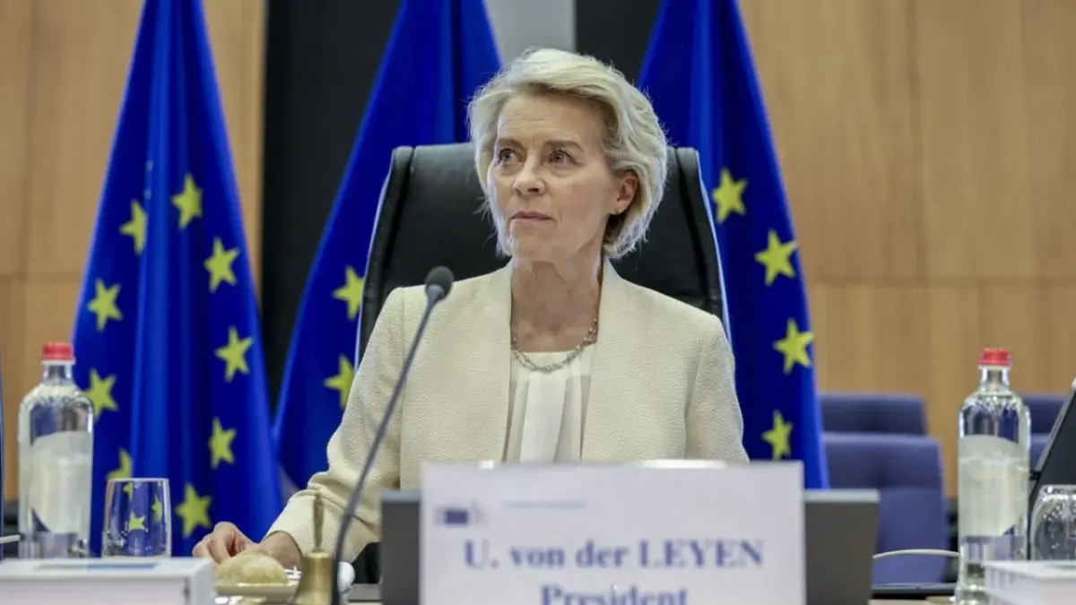 Von der Leyen considera valiosa la cumbre Unión Europea-China para poder resolver sus diferencias