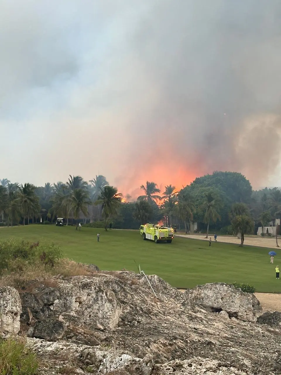 Se registra incendio en Villas de Caletón en Cap Cana sin heridos reportados