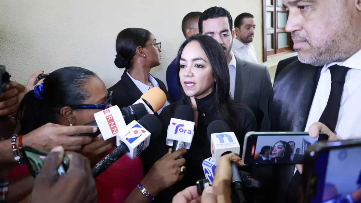 Imponen garantías económicas a Ángel Martínez e Ingrid Jorge por difamar a Faride Raful