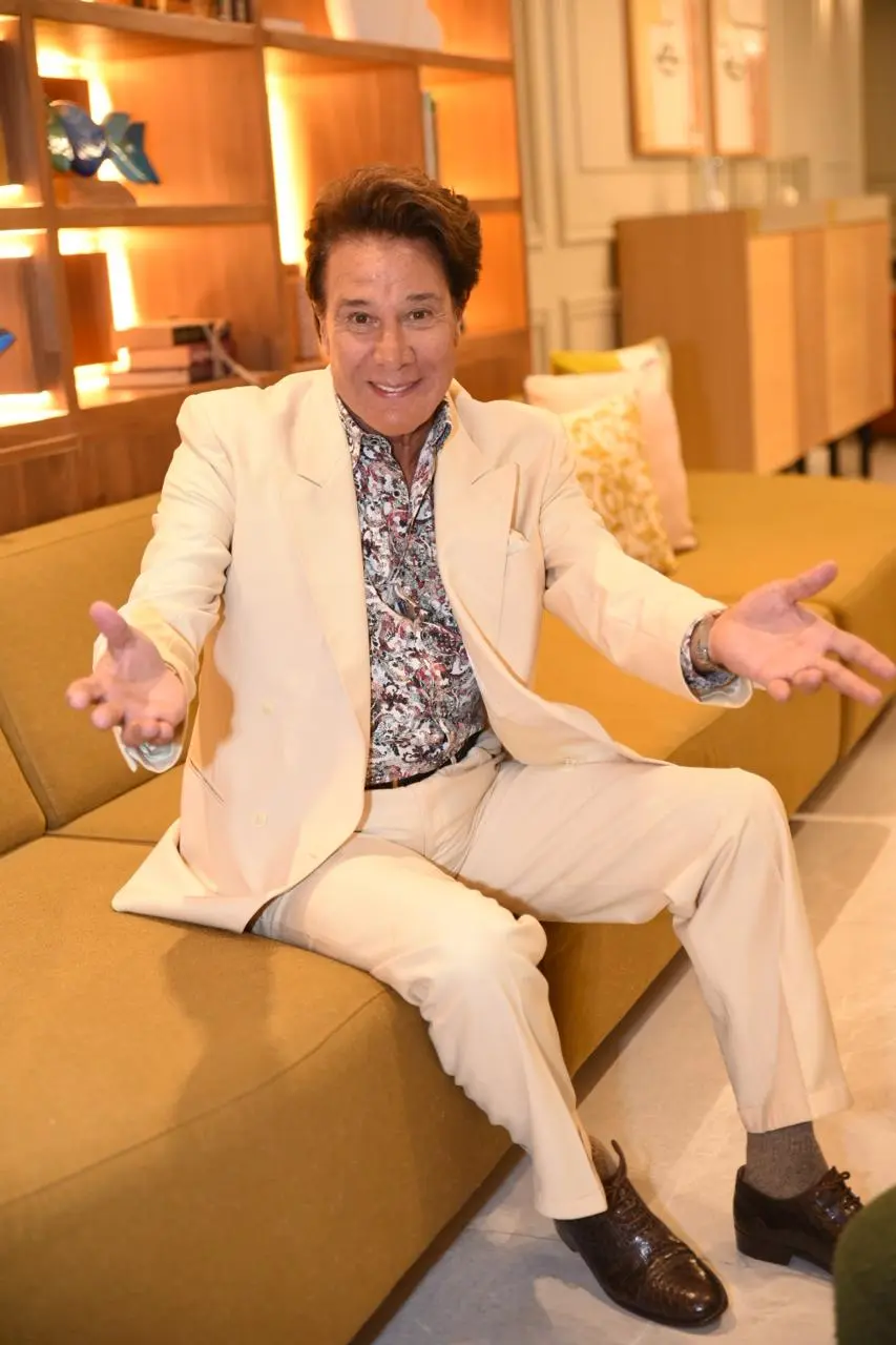 Actor y cantante mexicano Fernando Allende se deja seducir por la bachata y lanza “Quiero bailar contigo”