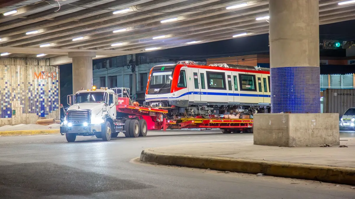 OPRET recibe dos nuevos trenes acoplables para operar con seis vagones en el Metro