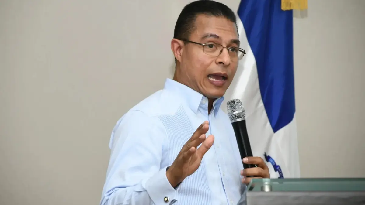 Miguel Camacho valora como positiva la ampliación de la Av. Colombia y destaca respeto al Jardín Botánico