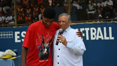 Joven producto de las copas de béisbol patrocinadas por Refidomsa ingresa a la academia de los Cachorros de Chicago