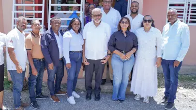 Desarrollo de la Comunidad inaugura parque en Sabana Larga, Elías Piña