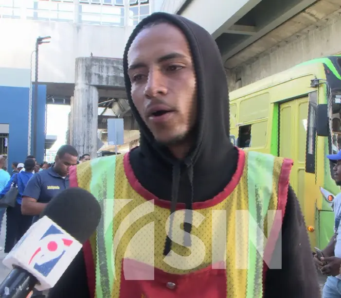 Motoconchos hacen su agosto en julio tras cierre parcial del Metro de Santo Domingo