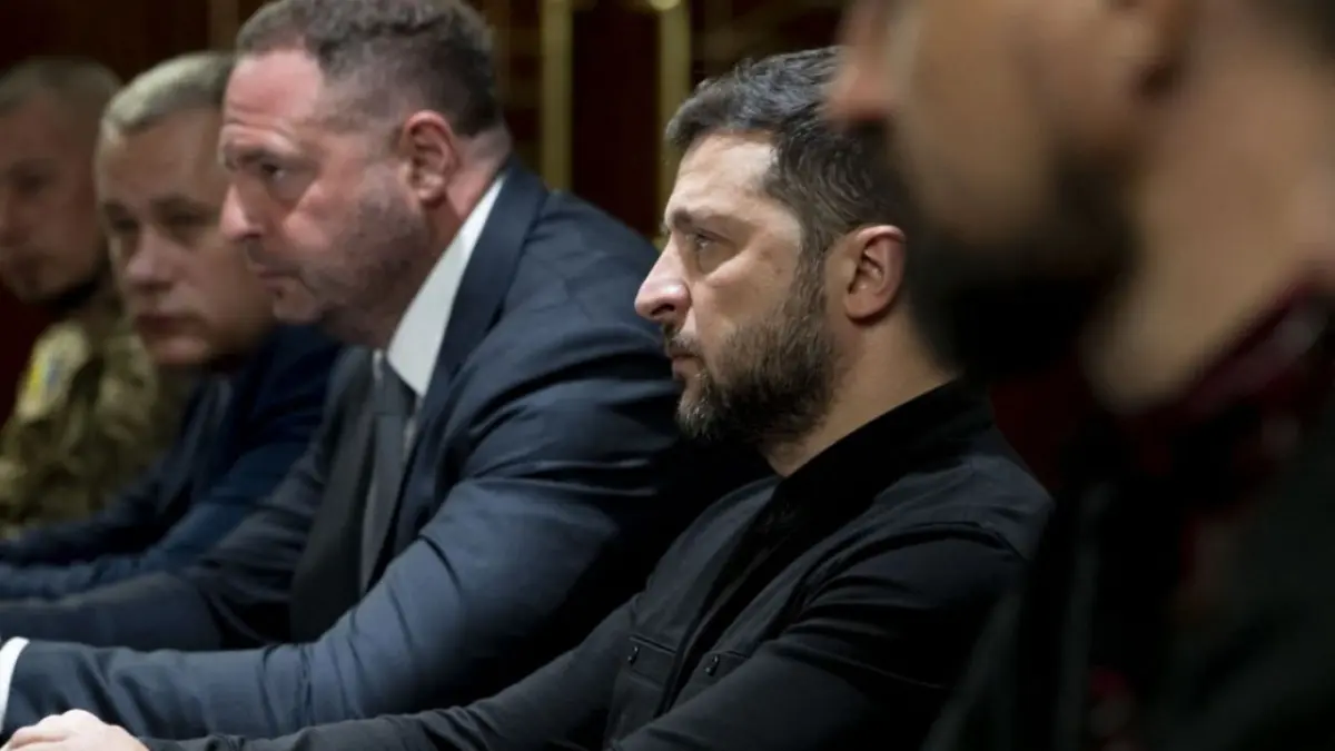 Zelenski dice que comenzaron conversaciones sobre una posible cumbre con Putin